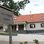 Tolnay Alojamento de Acomodação e Pequeno-almoço 4*