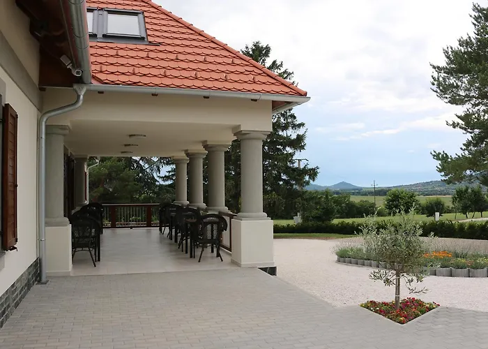 Bed and Breakfast Tolnay Vendeghaz